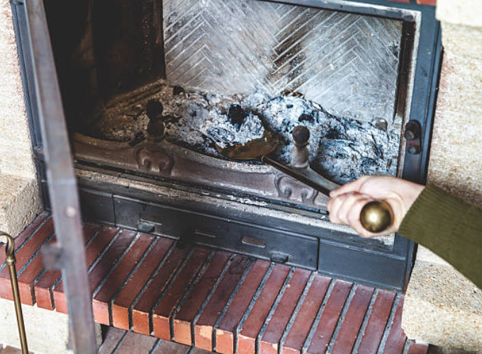 Entretien des poêles à bois 